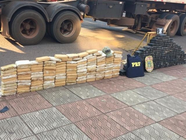 Durante Operação Veteranos, PF apreende 265 quilos de cocaína em carreta Divulgação