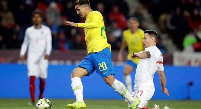 Firmino fez o seu gol no início do segundo tempo
David W Cerny/Reuters