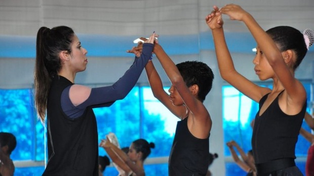 Alunos da REME são selecionados para final de seletiva do balé Bolshoi do Brasil e seguem para Joinville