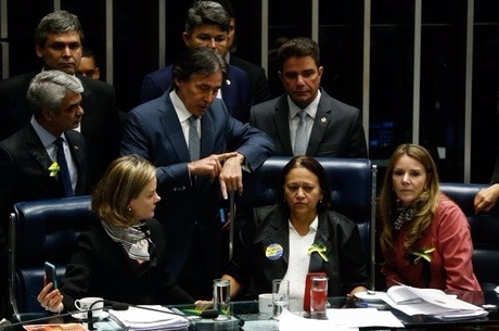 Sessão que aprovou a reforma foi marcada pela ocupação da Mesa Diretora do Senado
Pedro Ladeira/Folhapress