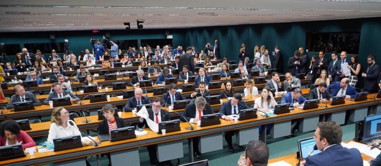 CCJ remarca votação da PEC da prisão em 2ª instância CCJ cancela votação da PEC da segunda instância
Pablo Valadares/Câmara dos Deputados