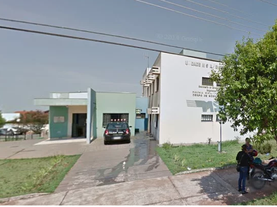 Mãe procura a polícia, após filho a impedir de entrar na própria casa Divulgação
