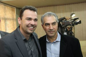 Governo municipalista de Reinaldo reduz o impacto da crise, diz presidente da Assomasul Juvenal Neto destaca parceiros de Reinaldo Azambuja com municípios (Foto Edson Ribeiro)