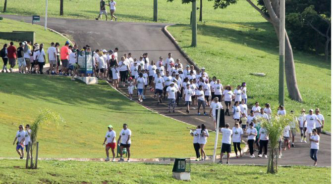 Caminhada do Servidor terá sorteio de prêmios e distribuição de mudas Caminhada do Servidor terá sorteio de prêmios e distribuição de mudas