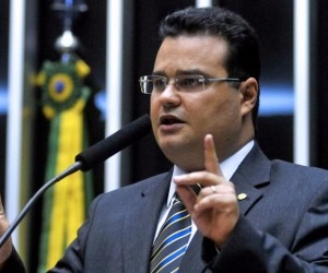 O advogado já foi presidente da OAB-MS e deputado federal por um mandato - Divulgação