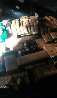 Homem é preso com mais 50 quilos de maconha guardados em casa Divulgação/Choque