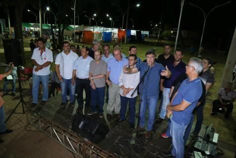 Murilo marca história levando feira livre de Dourados à local definitivo Feira livre foi entregue pelo prefeito Murilo neste sábado em Dourados – A. Frota