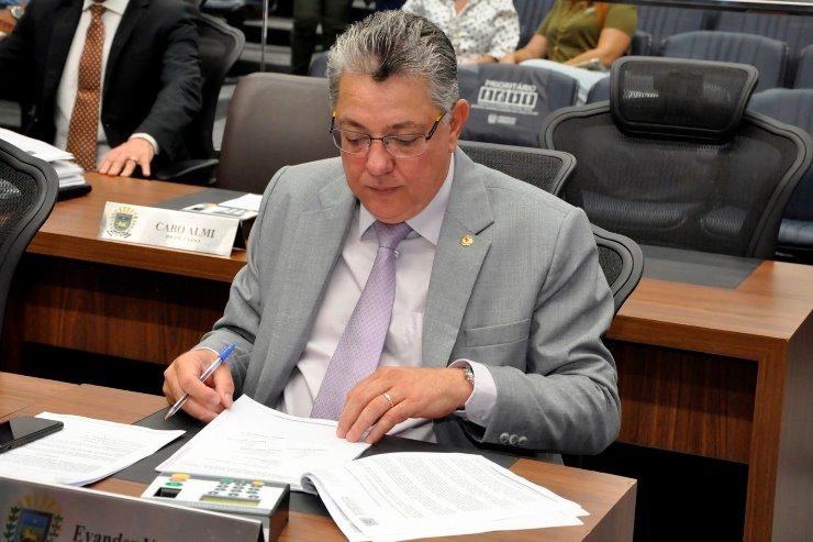 A pedido de Evander, Governo libera recursos de emenda para saúde de Corumbá e Ladário Adriana Viana