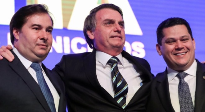 Rodrigo Maia e Davi Alcolumbre também foram alvo de hackers Após Bolsonaro, Maia e Alcolumbre foram confirmados como vítimas de hackers. Marcos Corrêa/PR