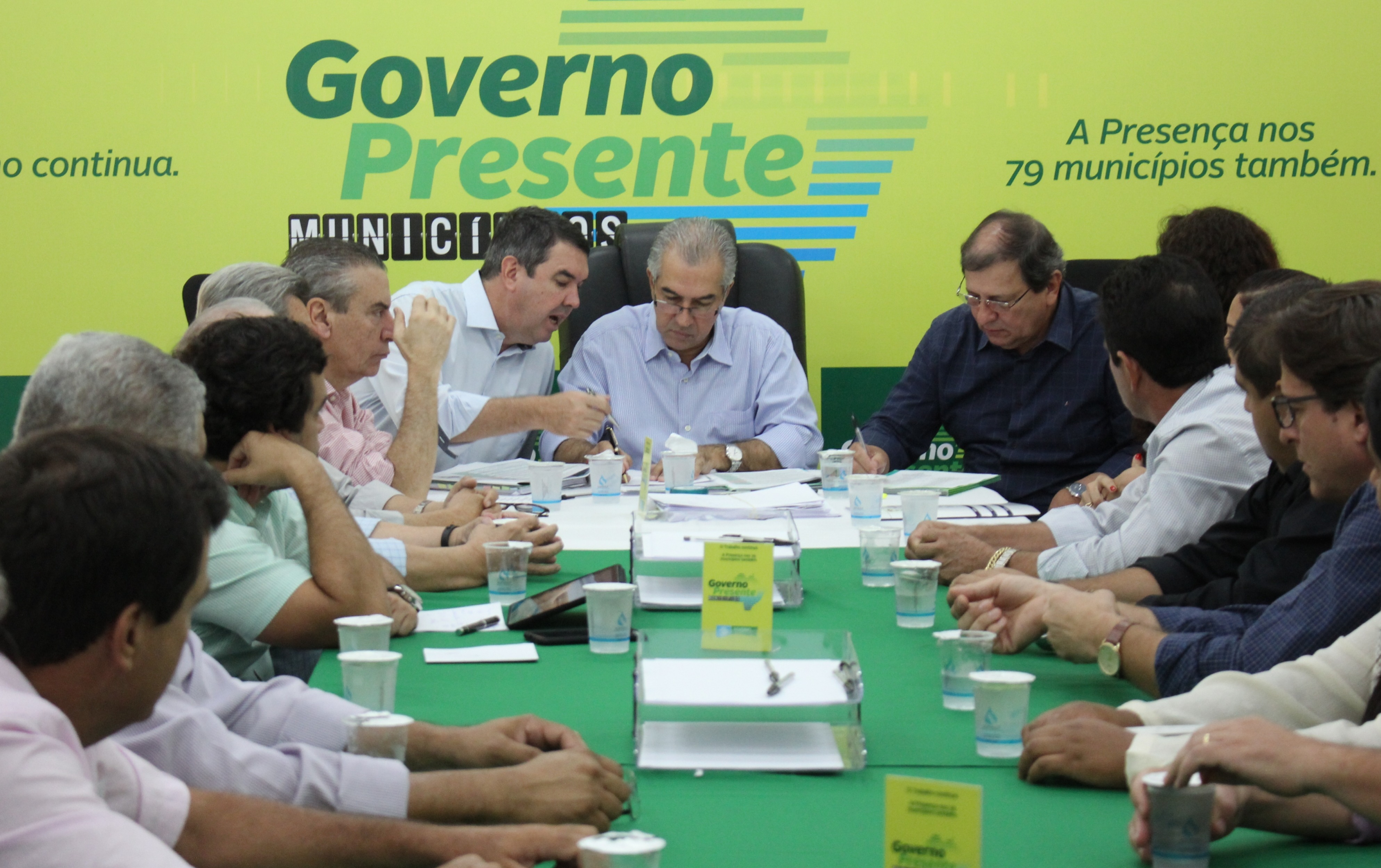 Vice-governador ressalta obras e diz que novos projetos estão em construção em Dourados Chico Ribeiro