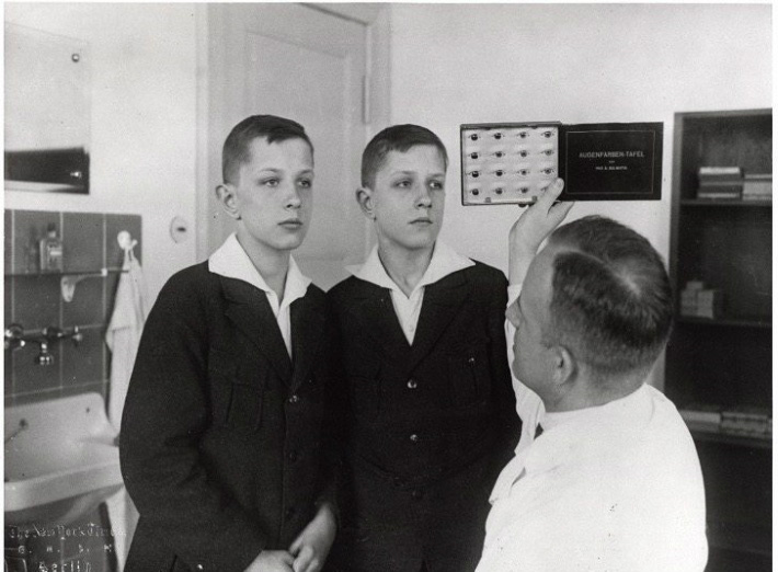 Seis médicos nazistas que realizaram experimentos humanos terríveis durante o Holocausto Seis médicos nazistas que realizaram experimentos humanos terríveis durante o Holocausto