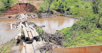 Ordem de serviço para reconstrução da ponte do Rio Santo Antônio foi assinada em março - Foto: Paulo Ribas / Correio do Estado