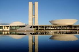 Aborto, plano de saúde e porte de arma estão na pauta do Congresso