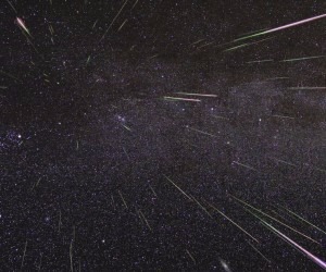 Perseidas iluminam o céu em agosto de 2009 - Nasa