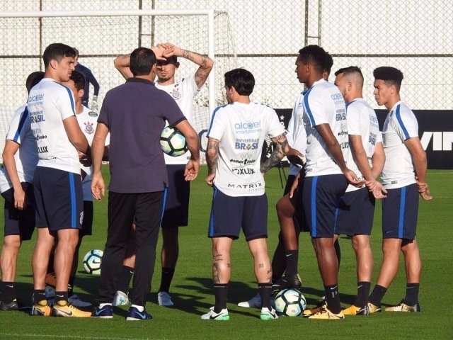 O desafiante de hoje é o Atlético Paranaense (Foto: Corinthians/Divulgação)
