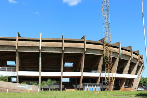 Estádio Morenão, em Campo Grande (Foto: Hélder Rafael)