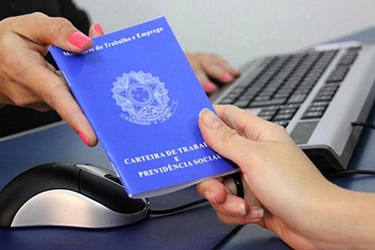 MS fecha outubro com quase 700 vagas formais de trabalho, diz Caged MS fecha outubro com quase 700 vagas formais de trabalho, diz Caged