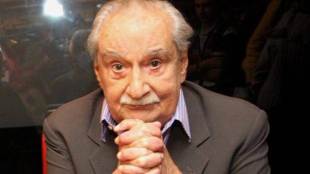 Carlos Heitor Cony morre aos 91 anos Carlos Heitor Cony morre aos 91 anos