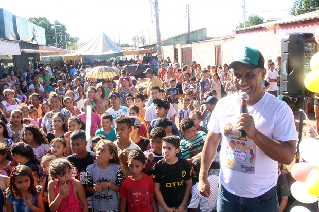 15ª festa nas Moreninhas é sucesso com presença de multidão de crianças Câmara/Assessoria