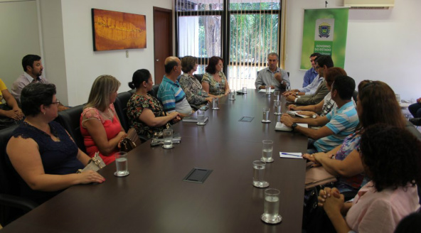 Secretária de Educação apresenta proposta de expansão das escolas de tempo integral