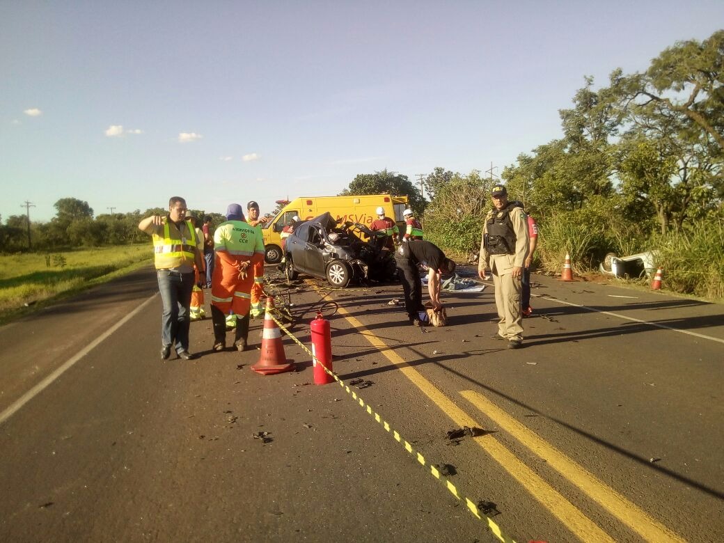 Acidente aconteceu na tarde de hoje - Foto: Gerson Oliveira