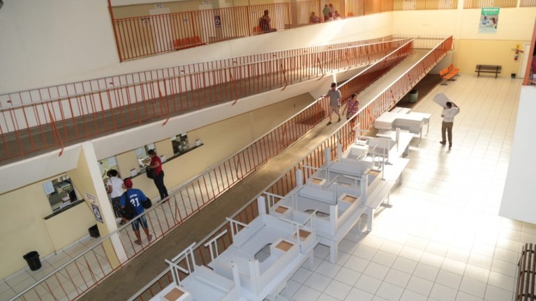 Centro de Especialidades Médicas recebe mobiliários novos para consultórios