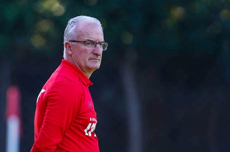 São Paulo tenta se reabilitar no Brasileirão contra Chapecoense Dorival Jr. espera conquistar primeira vitória pelo Tricolor
Marcello Zambrana/Estadão Conteúdo