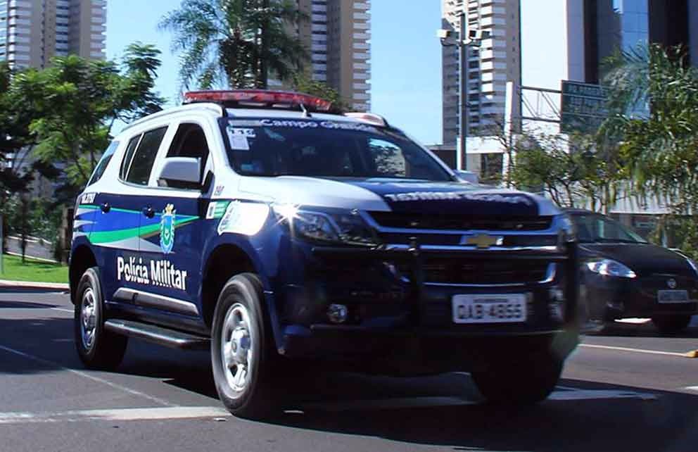 Polícia Militar apreende armas, drogas e recupera veículos no balanço semanal