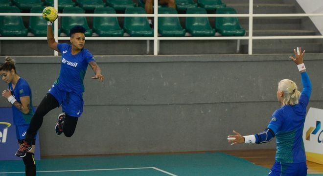 Educação física nas escolas: a porta de entrada para os esportes Educação física nas escolas pode promover os esportes
Tomaz Silva/Agência Brasil