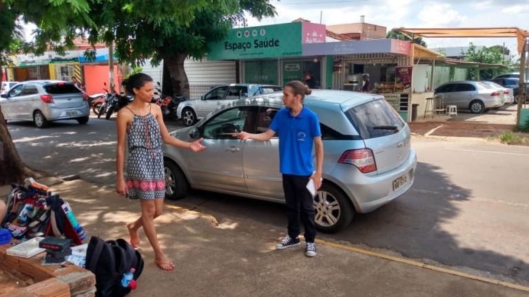 Blitz educativa orienta sobre os cuidados para evitar a proliferação do Aedes aegypti Blitz educativa orienta sobre os cuidados para evitar a proliferação do Aedes aegypti