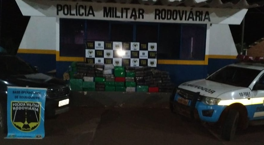 PMR apreende quase 1,5 tonelada de droga na MS-156 Divulgação/PMR