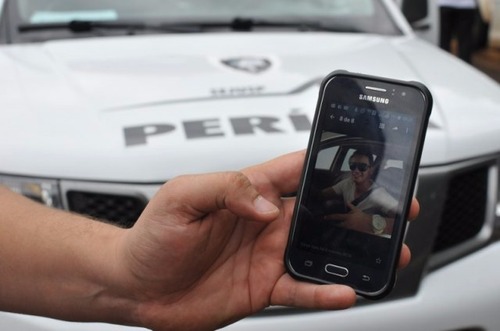 Juiz manda perito entregar celular para esclarecer suspeita de armação No celular, foto de Adriano, morto por policial após briga de trânsito. (Foto: Alcides Neto)