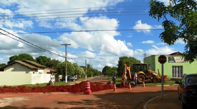 Jardim ganha mais 18.9 quilômetros rede de esgoto Jardim ganha mais 18.9 quilômetros rede de esgoto