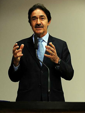 Raimundo de Matos: mesmo sendo uma das maiores potências agrícolas do mundo, o Brasil ainda importa 60% do trigo que consome.