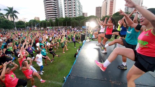 Prefeitura promove aulão de verão no Belmar Fidalgo com exercícios para todas as idades