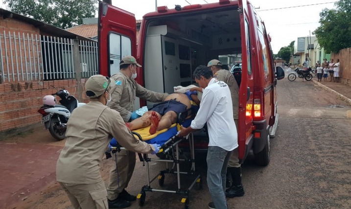 Adolescente de 17 anos esfaqueia tio em cidade do interior PC de Souza/Edição MS