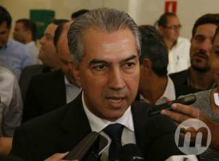 Servidores estaduais vão receber 13º salário nesta sexta-feira (16), anuncia Azambuja