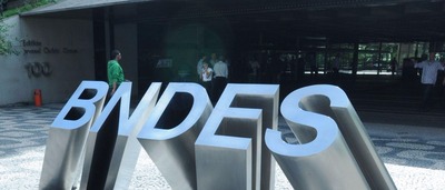 Governo autoriza BNDES a comprar ações da estatal de saneamento do Rio Governo autoriza BNDES a comprar ações da estatal de saneamento do Rio