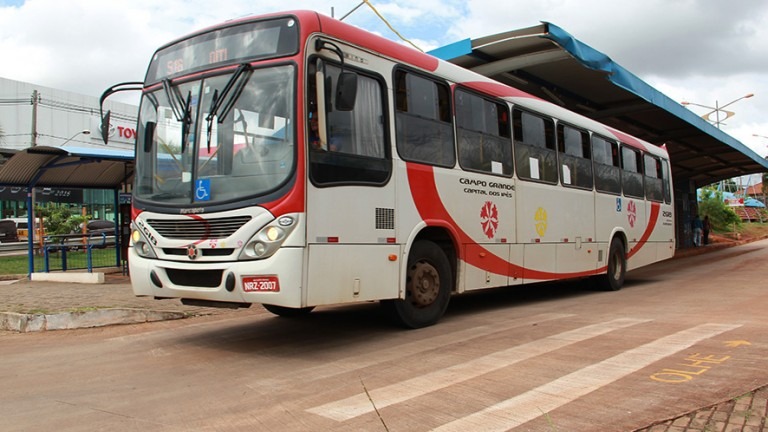 Transporte público em Campo Grande segue suspenso