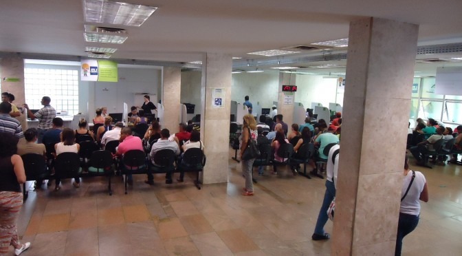 Última semana de novembro começa com 900 vagas de emprego em MS Última semana de novembro começa com 900 vagas de emprego em MS