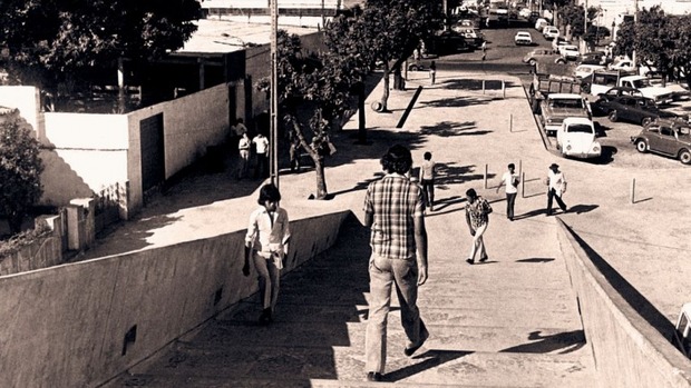 Prefeitura lança exposições de fotos e desenhos 'O Arca e a Morena de 120 Anos: A Minha, A Sua, A Nossa História' Prefeitura lança exposições de fotos e desenhos 'O Arca e a Morena de 120 Anos: A Minha, A Sua, A Nossa História'