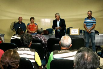 "Moto-taxista Solidário" irá auxiliar idosos na compra de medicamentos