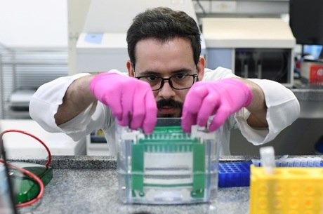 Anvisa libera uso da cloroquina em pacientes graves e define dosagem Anvisa libera uso da cloroquina para paciente grave /
Lucas Landau/Reuters