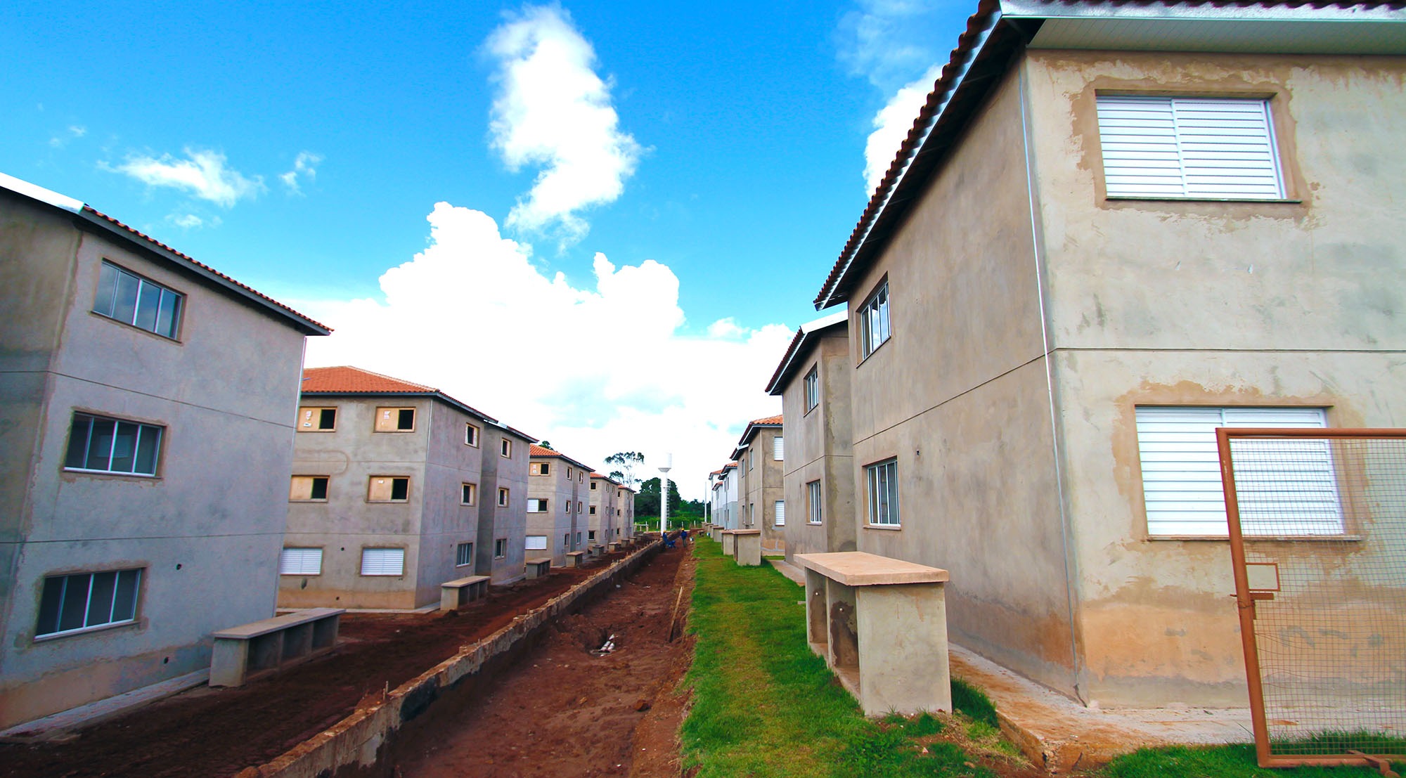 Ponta Porã reabre comércio em horário reduzido