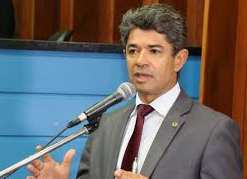 Deputado Rinaldo é atuante assíduo no combate à violência contra a mulher Divulgação