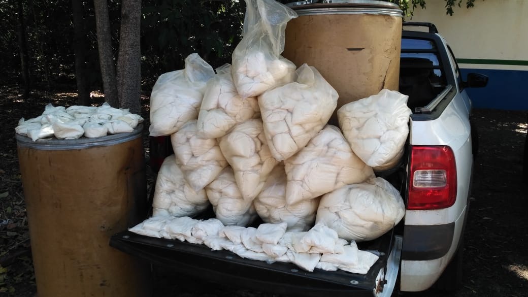 Homem é flagrado com 150 kg agrotóxicos contrabandeados do Paraguai