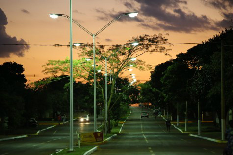 Avenida Eurides foi entregue pela prefeitura nesta quinta-feira, ocasião em que o prefeito Murilo foi homenageado pela comunidade do bairro – A. Frota