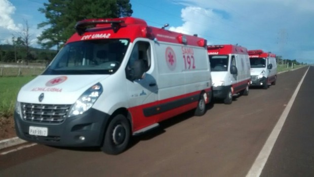 Prefeitura entrega mais 6 ambulâncias e renova toda a frota do SAMU Prefeitura entrega mais 6 ambulâncias e renova toda a frota do SAMU