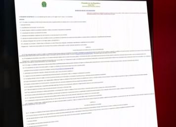 Nova regra reduz exigências ao cidadão para prestação de serviço público Nova regra reduz exigências ao cidadão para prestação de serviço público