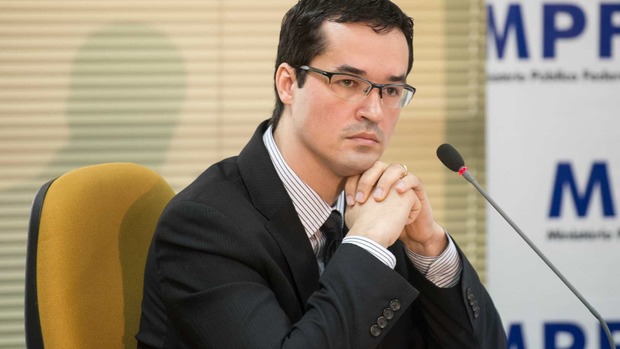 Dallagnol é punido com advertência por críticas a ministros do STF Dallagnol é punido com advertência por críticas a ministros do STF